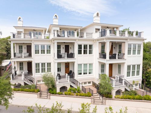 1109 Bay St, Beaufort, SC, 29902-5422 | Card Image