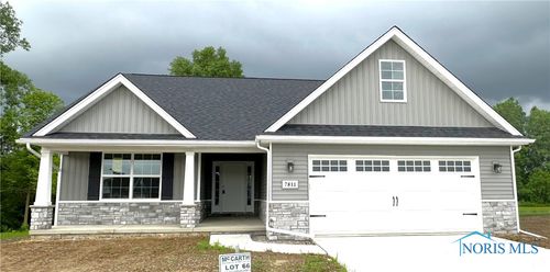 7811 Sonoma Dr, Monclova, OH, 43542-6717 | Card Image