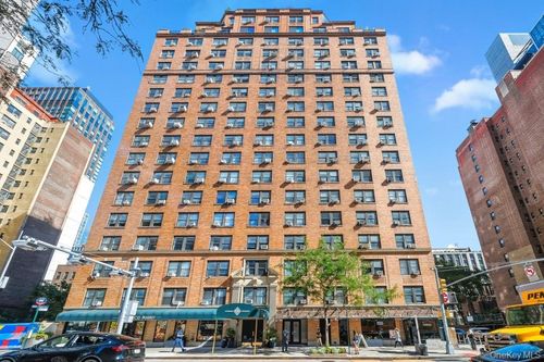4abc-433 W 34th St, New York, NY, 10001-1512 | Card Image