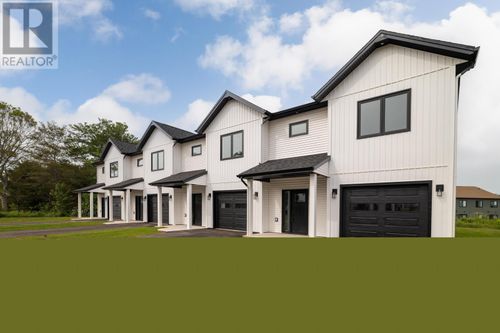 45 Kelly Hts, Stratford, PE, C1B4M3 | Card Image