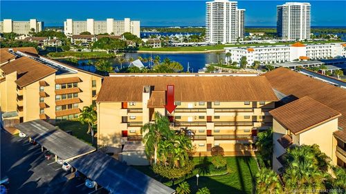 apt-313-1030 Us Highway 1, North Palm Beach, FL, 33408-3819 | Card Image