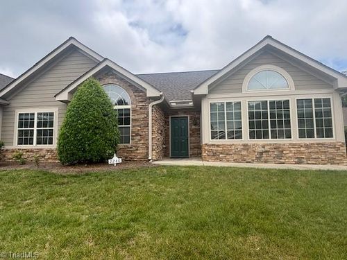 2240 Eagle Nesting Ln, Greensboro, NC, 27407-3900 | Card Image