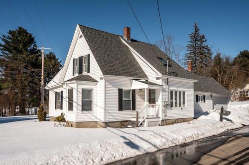 202 Beacon Hill Rd, Pembroke, NH, 03275-3300 | Card Image