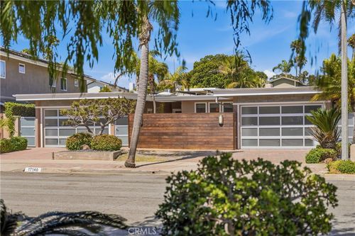 17140 Edgewater Ln, Huntington Beach, CA, 92649-4210 | Card Image