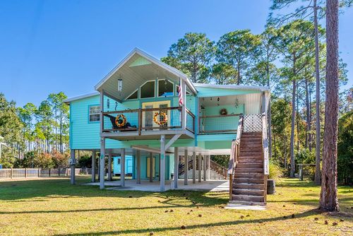 259 Se 373rd St, Old Town, FL, 32680-4703 | Card Image