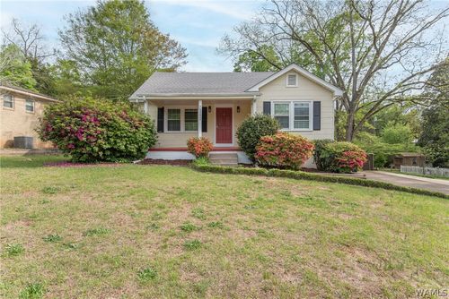 2111 18th St, Northport, AL, 35476-5441 | Card Image