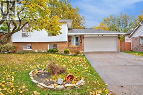 236 Somerville St, Tecumseh, ON, N8N4E7 | Card Image