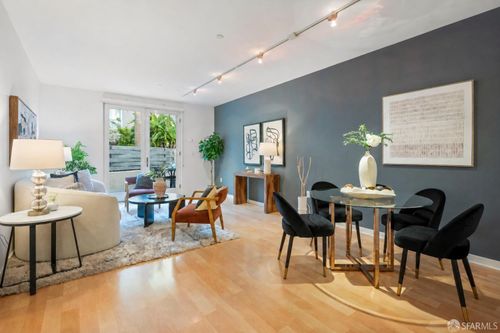 1111-5800 3rd St, San Francisco, CA, 94124-3148 | Card Image