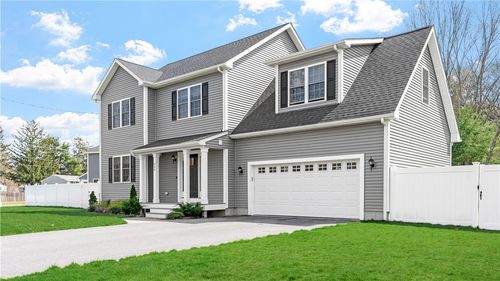 488 Long St, Warwick, RI, 02886-7448 | Card Image