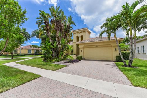 9724 Via Grandezza W, Wellington, FL, 33411-6501 | Card Image