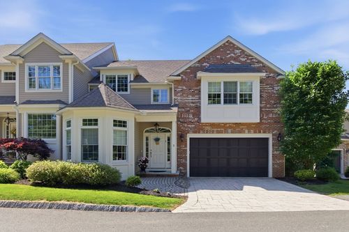 3-527 Salem St, Lynnfield, MA, 01940-2397 | Card Image