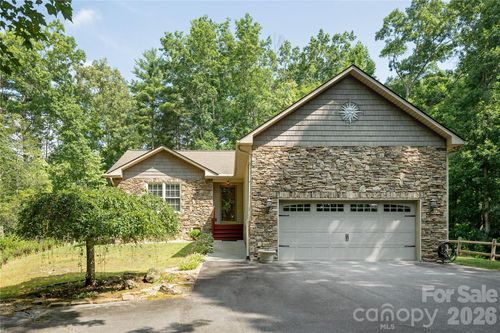 59 Small Town Trl, Brevard, NC, 28712-5723 | Card Image