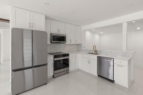 1339 15th Avenue, Fort Lauderdale, FL, 33304 | Card Image