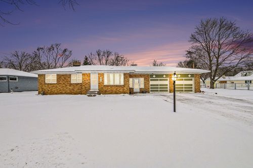 671 E 13th St, Holland, MI, 49423-3744 | Card Image