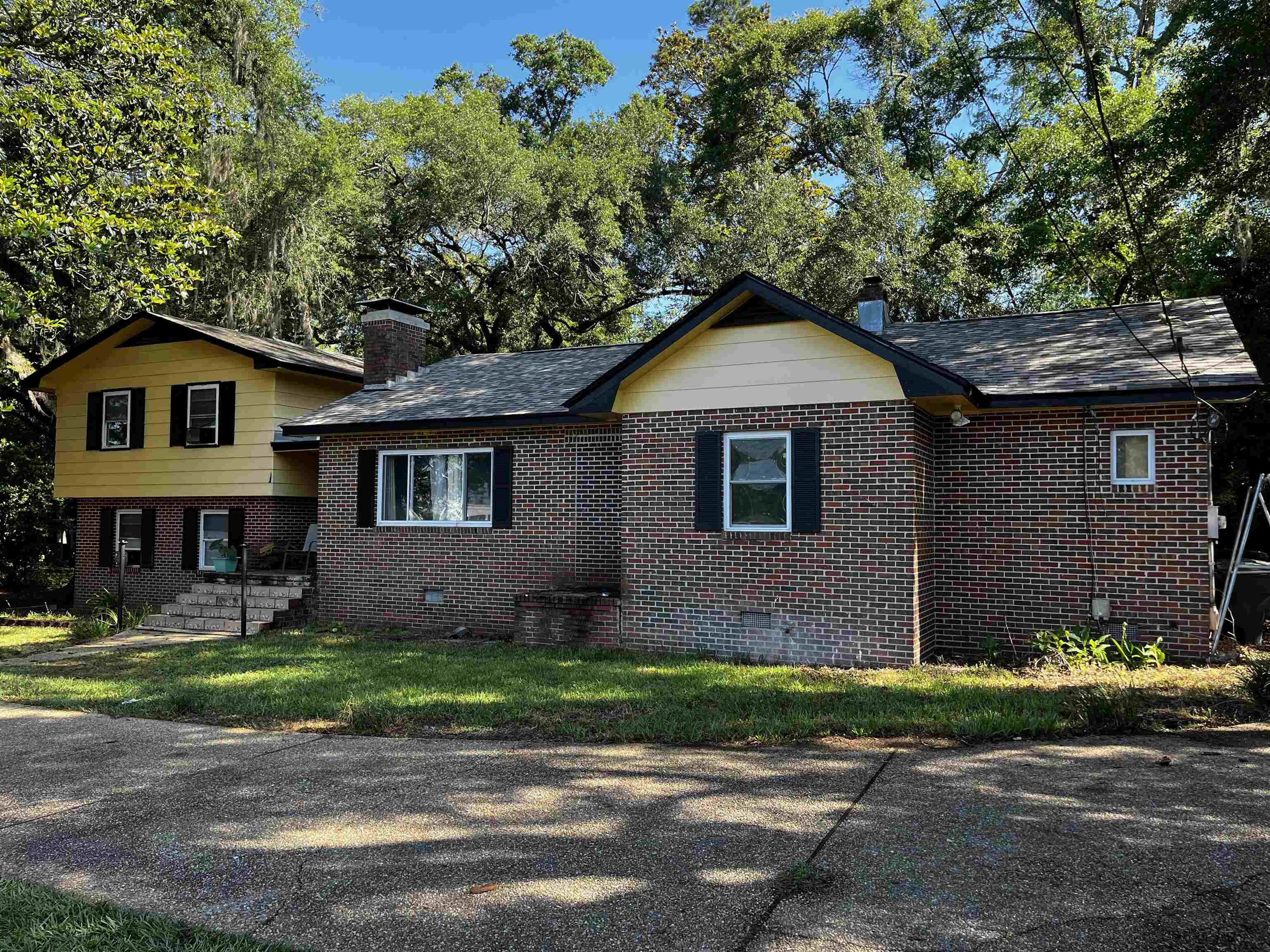 Tennessee St, Tallahassee, FL 32304