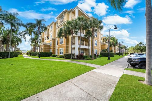 10205-5036 Shoreway Loop, Orlando, FL, 32819-3022 | Card Image