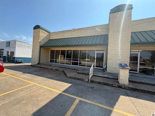 1522 Cuba Rd, Mayfield, KY, 42066-6809 | Card Image