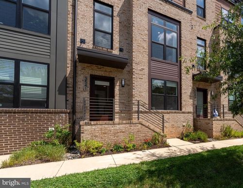 3541 Bellflower Ln, ROCKVILLE, MD, 20852-4503 | Card Image