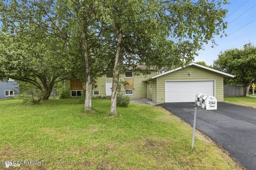 2260 Tasha Dr, Anchorage, AK, 99502-5467 | Card Image