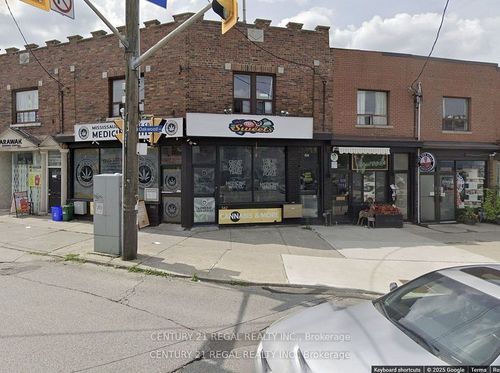 540 Oakwood Ave, York, ON, M6E2X3 | Card Image