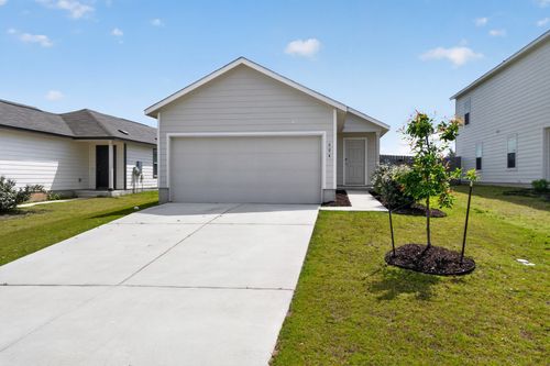 604 Marty Allen Loop, Jarrell, TX, 76537-2221 | Card Image