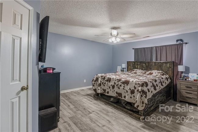 617 Crout Pond Way, House other with 3 bedrooms, 2 bathrooms and null parking in Gilbert SC | Image 17