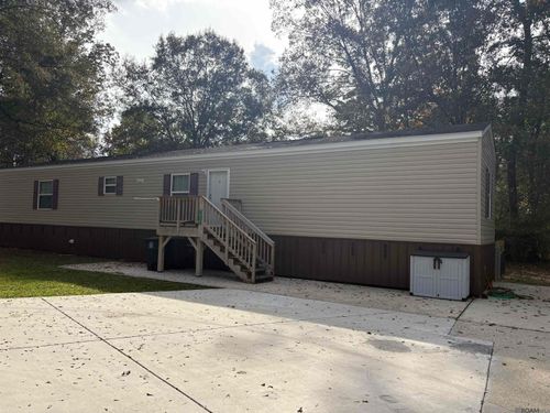 14427 Crystal Dr, Pride, LA, 70770-9619 | Card Image