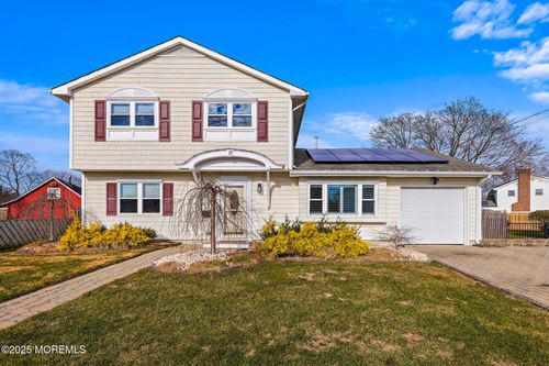 16 Galway Dr, Hazlet, NJ, 07730-1112 | Card Image