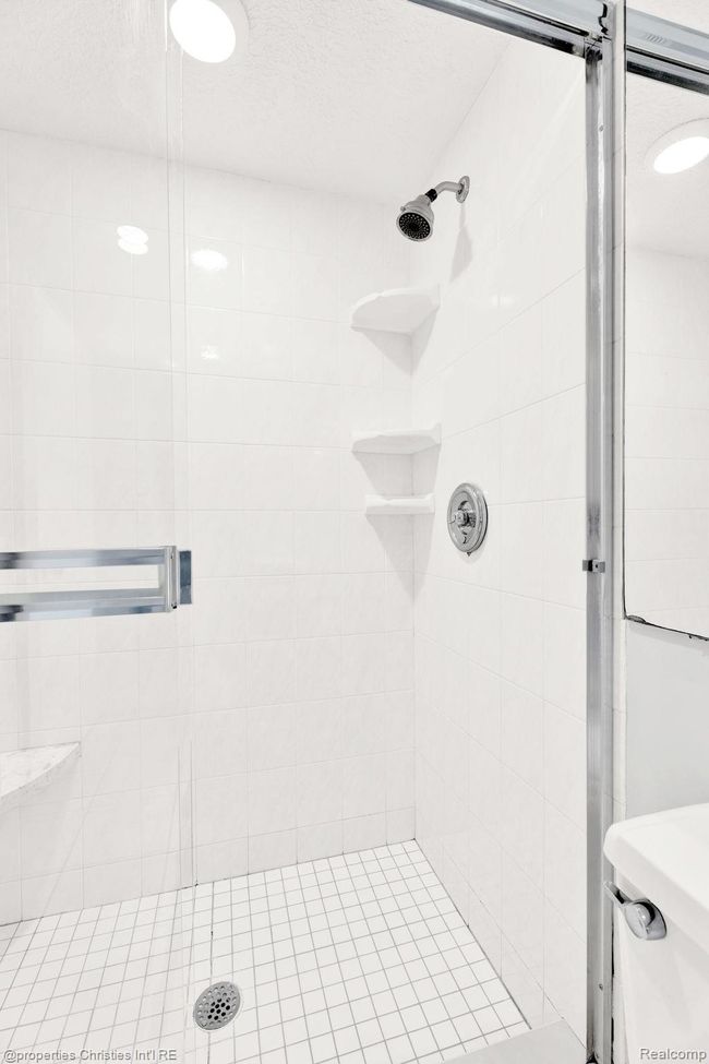 49-web-or-mls-Edited-49.jpg | Image 6