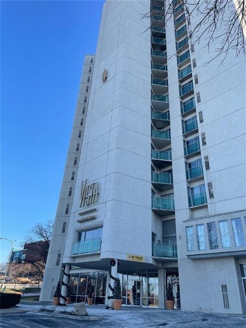 602-3838 Rainbow Boulevard, Kansas City, KS, 66103 | Card Image