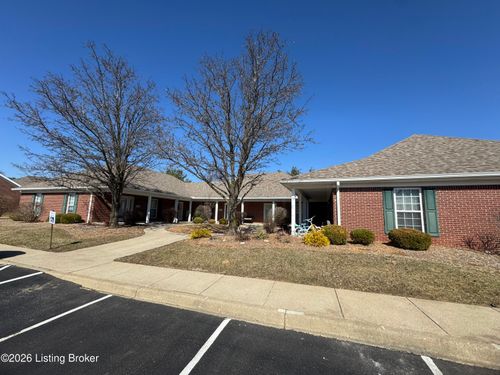828 Garden Pointe Dr, Simpsonville, KY, 40067-5431 | Card Image