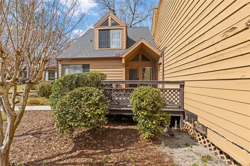 apt-302-1621 Ne 2nd St, OCALA, FL, 34470-8250 | Card Image