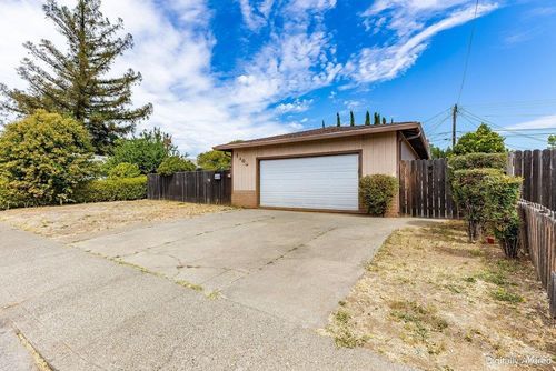 1700 New Jersey Street, Fairfield, CA, 94533 | Card Image