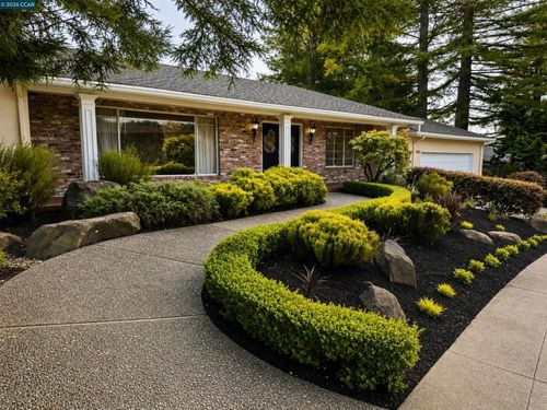 12195 Blythen Way, Oakland, CA, 94619-2441 | Card Image