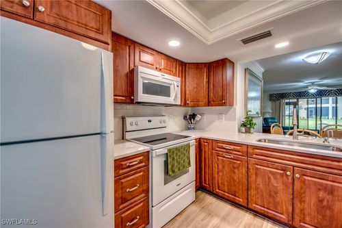 apt-101-11250 Caravel Cir, FORT MYERS, FL, 33908-5231 | Card Image