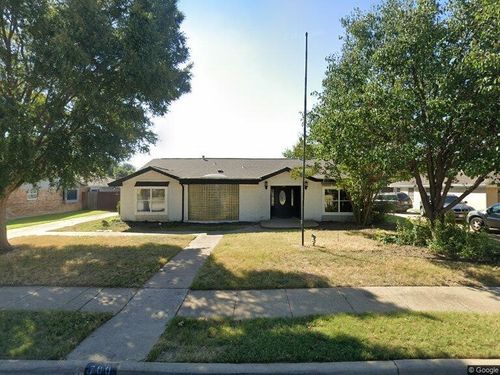 700 Burnwood Drive, Irving, TX, 75062 | Card Image
