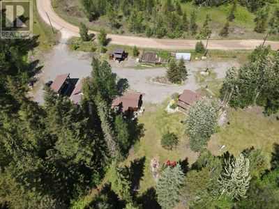 3240 Barriere South Rd, House other with 2 bedrooms, 2 bathrooms and null parking in Barriere BC | Image 1