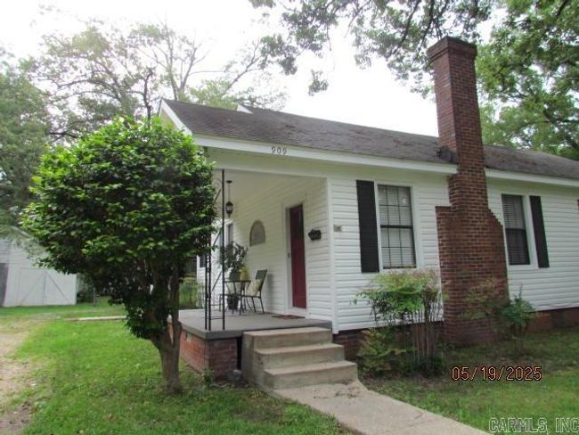 909 Pine St, House other with 2 bedrooms, 1 bathrooms and null parking in Crossett AR | Image 5