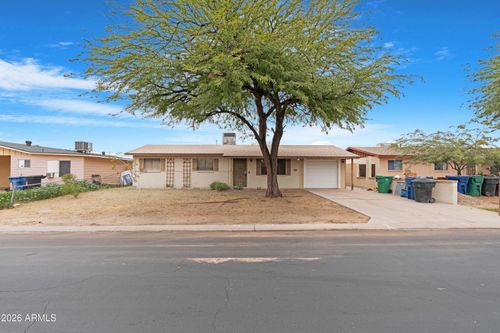 7426 E Capri Ave, Mesa, AZ, 85208-2019 | Card Image