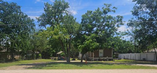43 Skycrest Drive, Martindale, TX, 78655 | Card Image