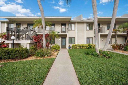 7512-7754 Eagle Creek Dr, SARASOTA, FL, 34243-4647 | Card Image