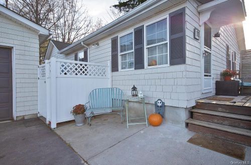 11 Alabama Place, Wallkill, NY, 10940 | Card Image