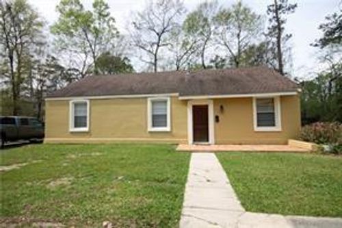 333 N Tyler St, Covington, LA, 70433-1457 | Card Image