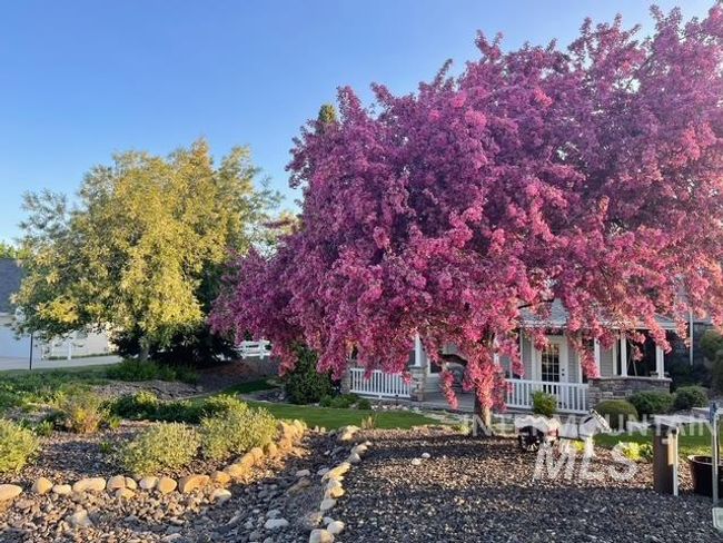 2554 E 3708 N, House other with 5 bedrooms, 4 bathrooms and 2 parking in Twin Falls ID | Image 6