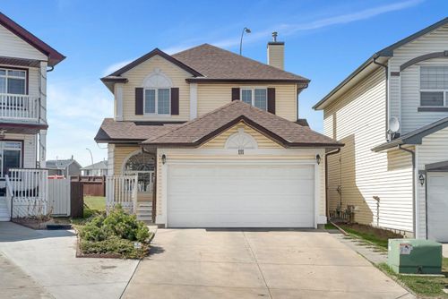 111 Taracove Estate Drive Ne, Home with 5 bedrooms, 3 bathrooms and 4 parking in Calgary AB | Card Image