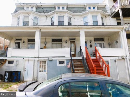 404 Arlington St, Tamaqua, PA, 18252-2104 | Card Image