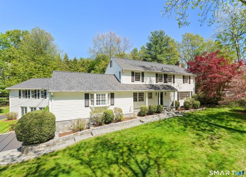 52 Meadow View Dr, Westport, CT, 06880-1514 | Card Image