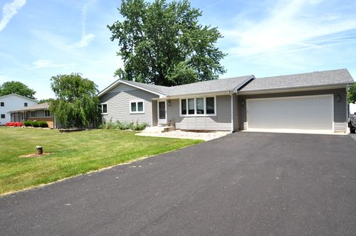 933 Melrose Street, New Lenox, IL, 60451 | Card Image