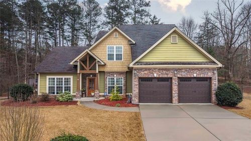 824 Vicki Cir, Bremen, GA, 30110-3992 | Card Image