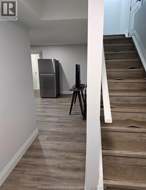 336 Marla Cres, Belle River, ON, N8L1N9 | Card Image